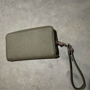 NWOT Thirty-One All About The Benjamins Wallet